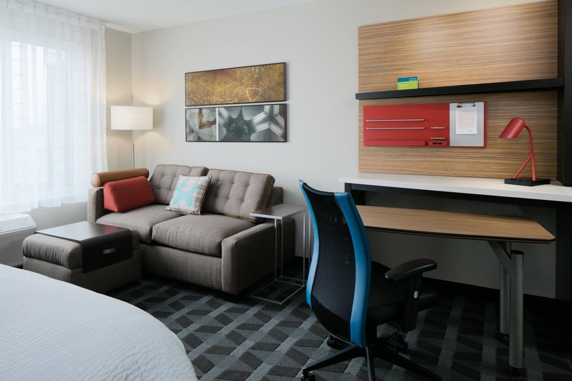 Towneplace Suites By Marriott Kansas City Airport Ngoại thất bức ảnh