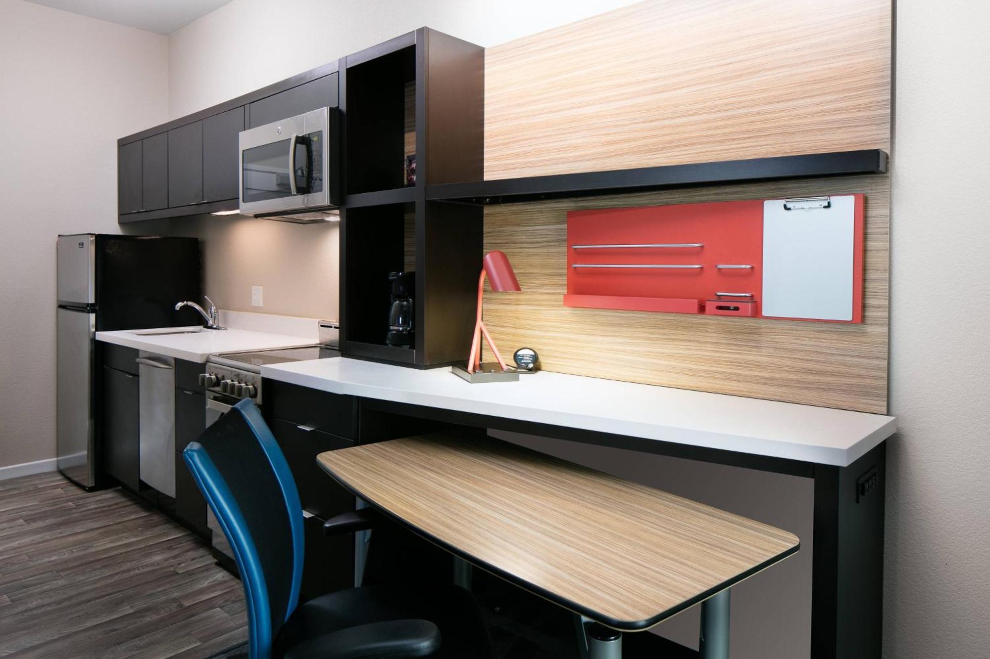 Towneplace Suites By Marriott Kansas City Airport Ngoại thất bức ảnh