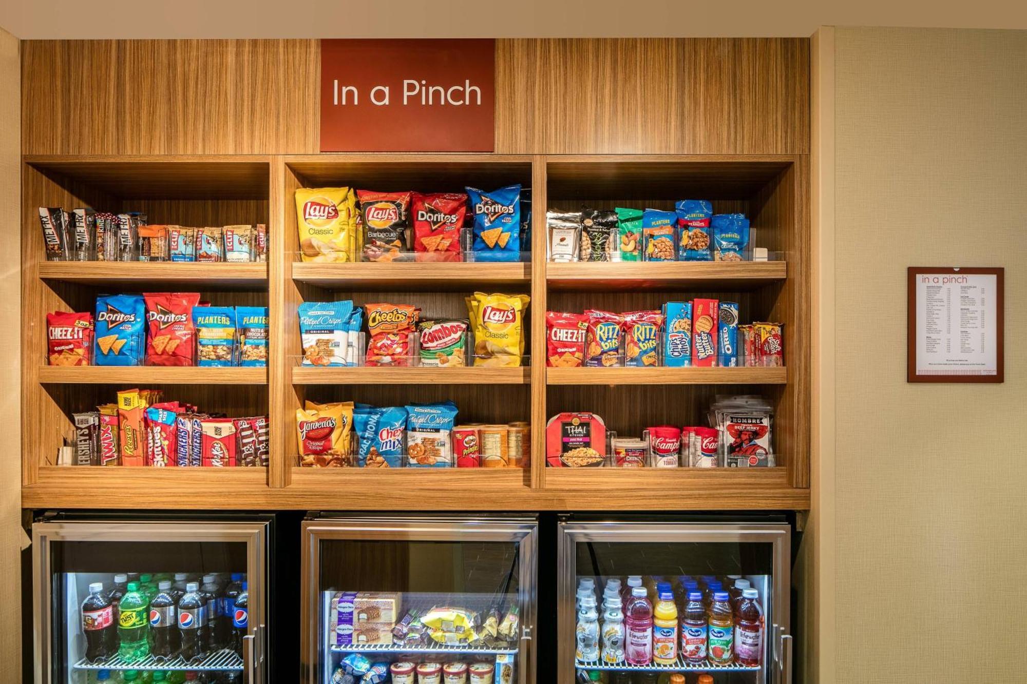Towneplace Suites By Marriott Kansas City Airport Ngoại thất bức ảnh
