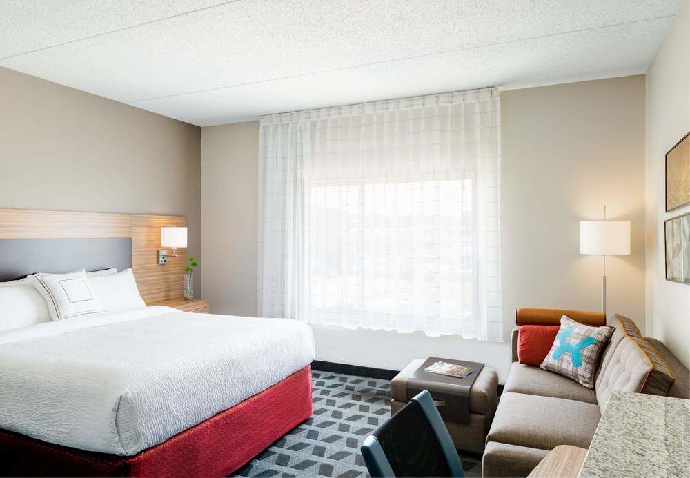 Towneplace Suites By Marriott Kansas City Airport Ngoại thất bức ảnh