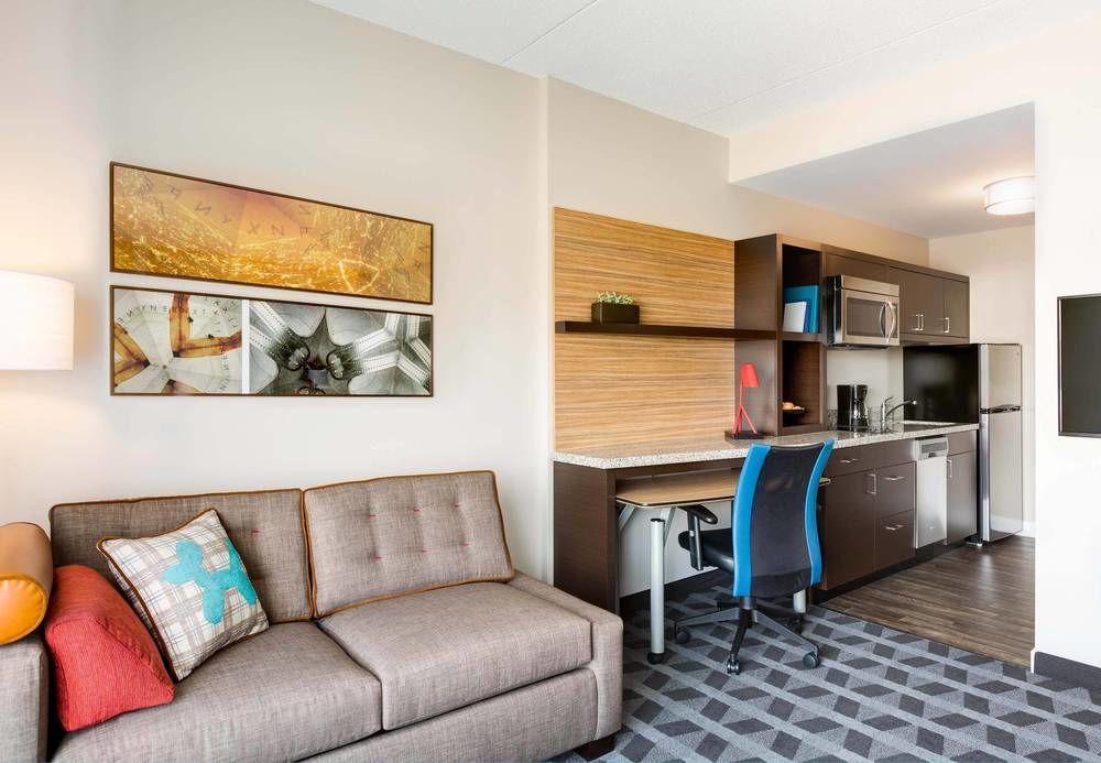 Towneplace Suites By Marriott Kansas City Airport Ngoại thất bức ảnh